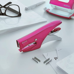 Leitz 5547 hæftetang pink
