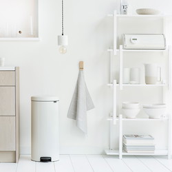 Brabantia NewIcon pedalspand 30L White.