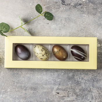 Xocolatl Eggcellent gaveæske med 4 fyldte chokolader 48g