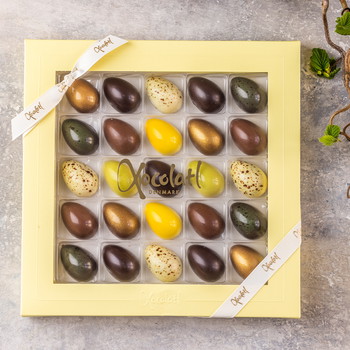 Xocolatl Eggcellent gaveæske med 25 fyldte chokolader 210g