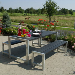 PLUS Plankesæt med bord & 2 bænke 186x185x73/45cm sort