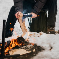 Fiskars X Gerber outdoorsæt m/økse og lommekniv