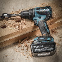 Makita LTX slagboremaskine 18V uden batteri