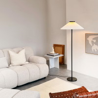 Dyberg Larsen Plissé gulvlampe Ø50x145cm